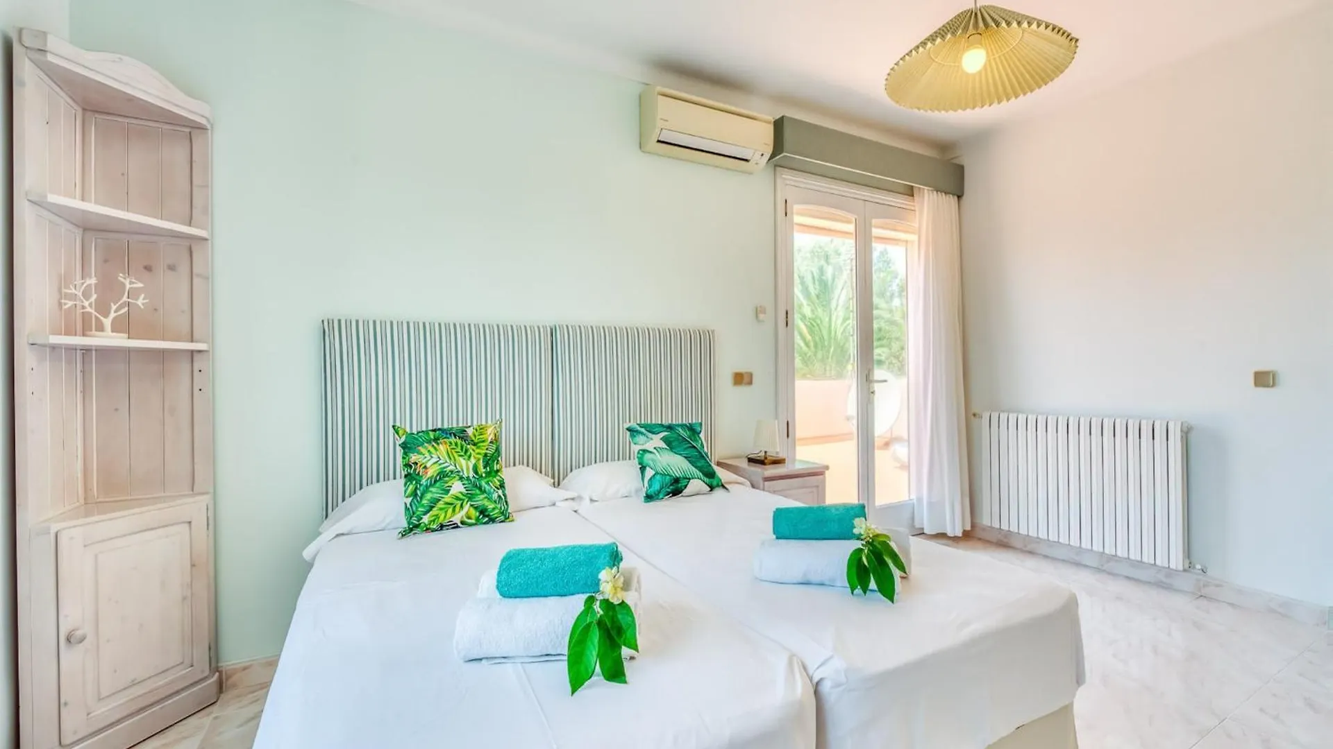 Feriehus Finca Near The Beach Casa Bonita In Majorca Colonia de Sant Jordi