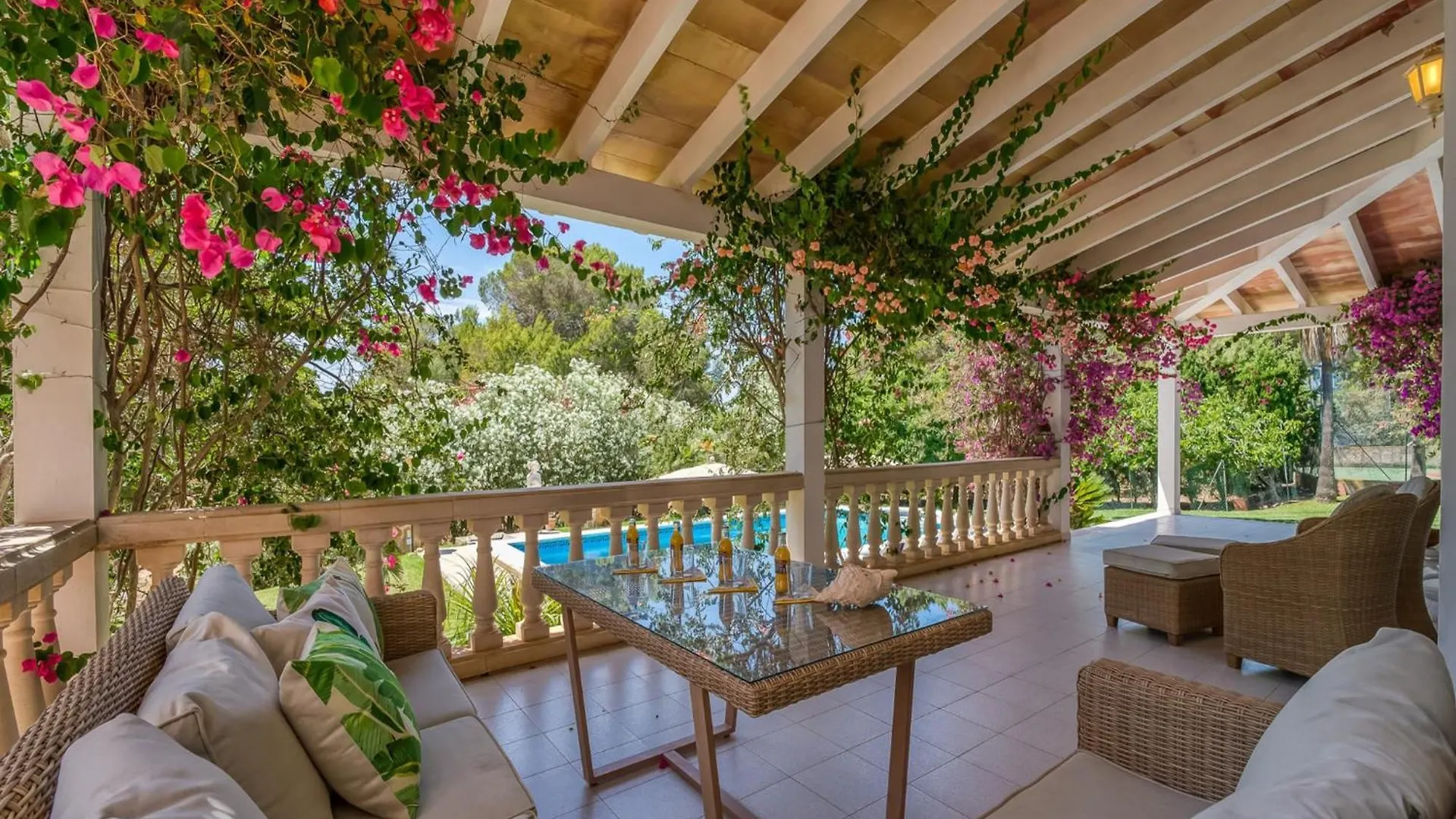 Finca Near The Beach Casa Bonita In Majorca Colonia de Sant Jordi Spanien